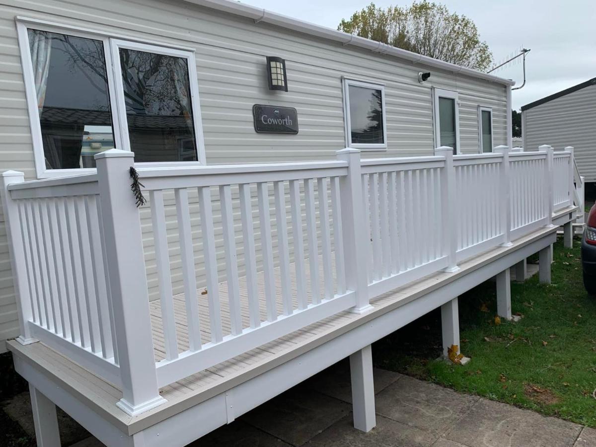 New 2 Bed Holiday Home With Decking In Rockley Park Dorset Near The Sea Lytchett Minster Exterior foto